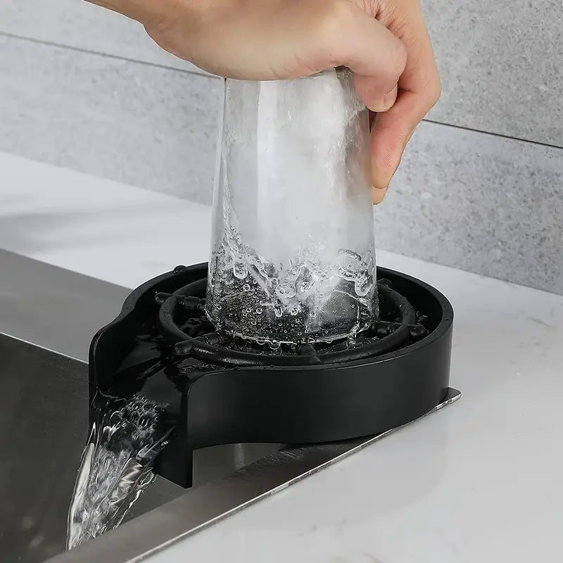 ClearCup Enjuaga Copas y Vasos Rápidamente