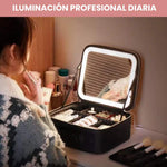 Estuche de Maquillaje Iluminado